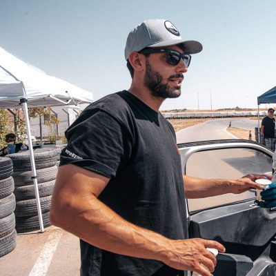 אלעד מאמן - חולצה שחורה