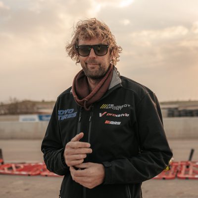 אנטולי קרמניק מאמן